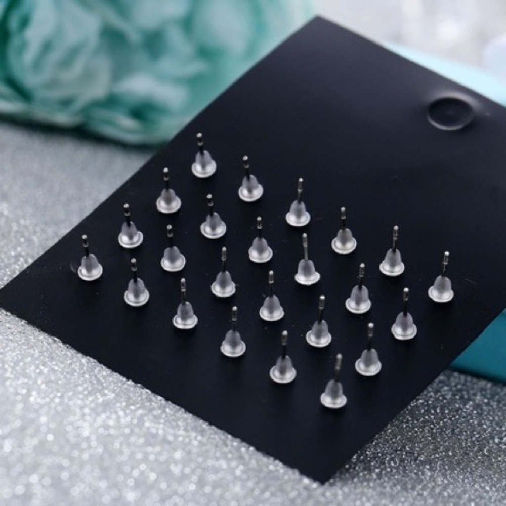 12 Pairs of Round Rhinestone Stud Earrings - Picture 3 of 6
